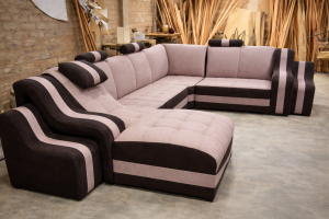 ESQUINERO CON ASIENTO CAMA BEIGE Y MARRON